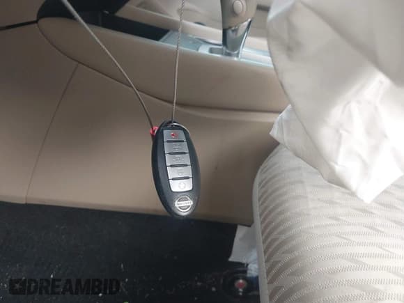 ✅ 2017 Nissan Altima SV • VIN: 1N4AL3AP3HC247392 • Lot: 43626611. Wystawiony na IAAI z przebiegiem 189 073 mil. Bezpłatny archiwum sprzedaży aukcyjnych z USA i szczegółowy raport historii pojazdu na DreamBid. Zdjęcie 11.