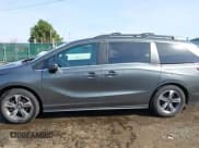 ✅ 2018 Honda Odyssey Touring • VIN: 5FNRL6H85JB044090 • Lot: 43648114. Wystawiony na IAAI z przebiegiem 153 287 mil. Bezpłatny archiwum sprzedaży aukcyjnych z USA i szczegółowy raport historii pojazdu na DreamBid. Zdjęcie 14.