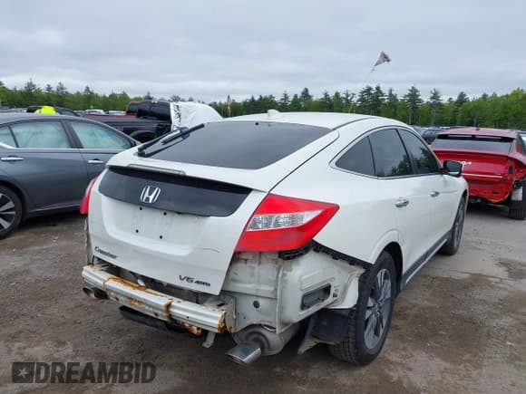 ✅ 2013 Honda Crosstour EX-L • VIN: 5J6TF2H54DL002551 • Lot: 42287587. Wystawiony na IAAI z przebiegiem 132 961 mil. Bezpłatny archiwum sprzedaży aukcyjnych z USA i szczegółowy raport historii pojazdu na DreamBid. Zdjęcie 4.
