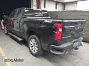 ✅ 2020 Chevrolet Silverado 1500 Custom • VIN: 1GCRWBEF0LZ247758 • Lot: 40836607. Wystawiony na IAAI z przebiegiem 83 727 mil. Bezpłatny archiwum sprzedaży aukcyjnych z USA i szczegółowy raport historii pojazdu na DreamBid. Zdjęcie 3.
