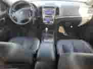 2009 Hyundai Santa Fe Limited с VIN 5NMSH13E49H270375, выставлен на аукционе Copart как лот 71290964 с пробегом 119 722 миль миль и Списание • Salvage title. История ставок и продаж доступна на DreamBid. Изображение 8.