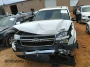 ✅ 2006 Chevrolet Silverado 2500HD LT3 • VIN: 1GCHK23D26F190154 • Лот: 41173966. Опубликован ранее на IAAI с пробегом 296 361 миль. Бесплатный доступ к архиву аукционных продаж из США и подробный отчёт об истории автомобиля на DreamBid. Изображение 12.