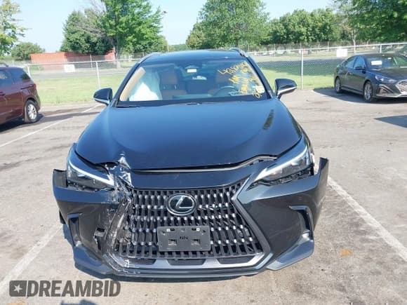 ✅ 2024 Lexus NX 350 Premium • VIN: 2T2GGCEZ5RC049311 • Lot: 42828112. Wystawiony na IAAI z przebiegiem 22 823 mil. Bezpłatny archiwum sprzedaży aukcyjnych z USA i szczegółowy raport historii pojazdu na DreamBid. Zdjęcie 12.