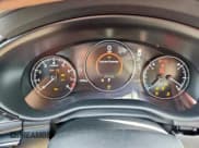 ✅ 2024 Mazda 3 S Preferred • VIN: 3MZBPACM2RM412484 • Lot: 56912155. Wystawiony na Copart z przebiegiem 6 356 mil. Bezpłatny archiwum sprzedaży aukcyjnych z USA i szczegółowy raport historii pojazdu na DreamBid. Zdjęcie 9.