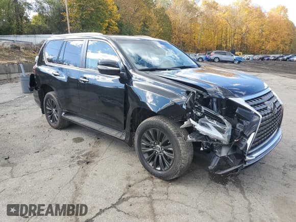 ✅ 2023 Lexus GX 460 Luxury • VIN: JTJGM7BX6P5368215 • Lot: 82660005. Wystawiony na Copart z przebiegiem 12 280 mil. Bezpłatny archiwum sprzedaży aukcyjnych z USA i szczegółowy raport historii pojazdu na DreamBid. Zdjęcie 4.