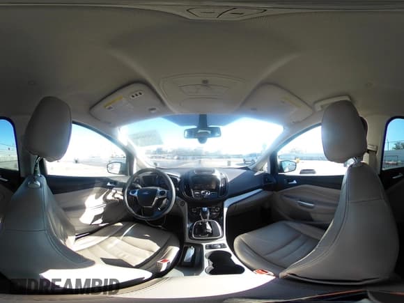 ✅ 2015 Ford C-Max SEL • VIN: 1FADP5CU7FL101574 • Lot: 43836109. Wystawiony na IAAI z przebiegiem 170 774 mil. Bezpłatny archiwum sprzedaży aukcyjnych z USA i szczegółowy raport historii pojazdu na DreamBid. Zdjęcie 19.