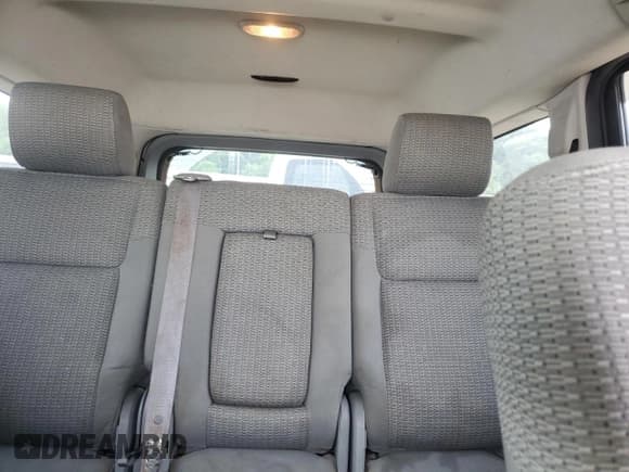 ✅ 2006 Jeep Commander • VIN: 1J8HG48K86C134413 • Lot: 59862195. Listed on Copart with 184,886 mi. Free auction sales archive from the USA and detailed vehicle history report at DreamBid. Image 10.