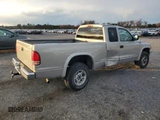 ✅ 1999 Dodge Dakota SLT • VIN: 1B7GG22Y3XS275370 • Lot: 81568994. Wystawiony na Copart z przebiegiem 241 945 mil. Bezpłatny archiwum sprzedaży aukcyjnych z USA i szczegółowy raport historii pojazdu na DreamBid. Zdjęcie 3.