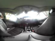 ✅ 2019 Volkswagen Golf S • VIN: 3VWH17AU4KM516840 • Lot: 41978817. Wystawiony na IAAI z przebiegiem 102 612 mil. Bezpłatny archiwum sprzedaży aukcyjnych z USA i szczegółowy raport historii pojazdu na DreamBid. Zdjęcie 18.