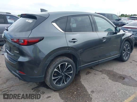 ✅ 2022 Mazda CX-5 S Premium • VIN: JM3KFBDM4N0646768 • Lot: 42694312. Wystawiony na IAAI z przebiegiem 51 474 mil. Bezpłatny archiwum sprzedaży aukcyjnych z USA i szczegółowy raport historii pojazdu na DreamBid. Zdjęcie 4.