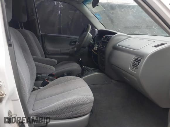 ✅ 2002 Suzuki Grand Vitara JLX • VIN: JS3TD62V824156720 • Lot: 42058409. Wystawiony na IAAI z przebiegiem Nie podano. Bezpłatny archiwum sprzedaży aukcyjnych z USA i szczegółowy raport historii pojazdu na DreamBid. Zdjęcie 5.