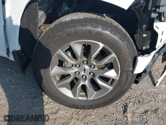 ✅ 2020 Chevrolet Silverado 1500 RST • VIN: 1GCUYEED5LZ191904 • Lot: 42800163. Wystawiony na IAAI z przebiegiem Nie podano. Bezpłatny archiwum sprzedaży aukcyjnych z USA i szczegółowy raport historii pojazdu na DreamBid. Zdjęcie 12.