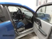 ✅ 2005 Saturn VUE • VIN: 5GZCZ33D85S868227 • Lot: 43512625. Listed on IAAI with 118,903 mi. Free auction sales archive from the USA and detailed vehicle history report at DreamBid. Image 5.