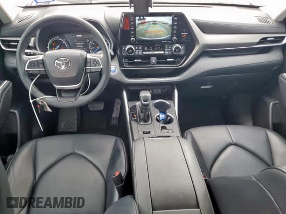 ✅ 2022 Toyota Highlander Hybrid XLE • VIN: 5TDGARAH5NS514015 • Lot: 90442865. Wystawiony na Copart z przebiegiem 45 703 mil. Bezpłatny archiwum sprzedaży aukcyjnych z USA i szczegółowy raport historii pojazdu na DreamBid. Zdjęcie 8.