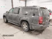 ✅ 2010 Chevrolet Suburban LT • VIN: 1GNUKJE3XAR262665 • Lot: 43845036. Listed on IAAI with 247,403 mi. Free auction sales archive from the USA and detailed vehicle history report at DreamBid. Image 3.