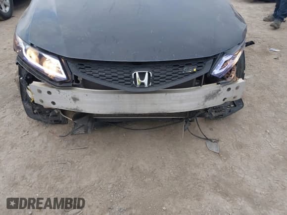 ✅ 2012 Honda Civic Si • VIN: 2HGFG4A51CH702921 • Lot: 41887816. Wystawiony na IAAI z przebiegiem 115 485 mil. Bezpłatny archiwum sprzedaży aukcyjnych z USA i szczegółowy raport historii pojazdu na DreamBid. Zdjęcie 6.