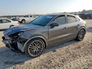 ✅ 2023 Porsche Cayenne • VIN: WP1BA2AY2PDA25179 • Lot: 70874685. Wystawiony na Copart z przebiegiem 28 895 mil. Bezpłatny archiwum sprzedaży aukcyjnych z USA i szczegółowy raport historii pojazdu na DreamBid. Zdjęcie 1.