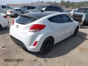 ✅ 2014 Hyundai Veloster • VIN: KMHTC6AD1EU217707 • Lot: 41718176. Wystawiony na IAAI z przebiegiem 191 306 mil. Bezpłatny archiwum sprzedaży aukcyjnych z USA i szczegółowy raport historii pojazdu na DreamBid. Zdjęcie 4.
