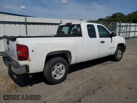 ✅ 2007 Chevrolet Silverado 1500 Work Truck • VIN: 1GCEC19C97Z504438 • Lot: 70829055. Listed on Copart with Not provided. Free auction sales archive from the USA and detailed vehicle history report at DreamBid. Image 3.