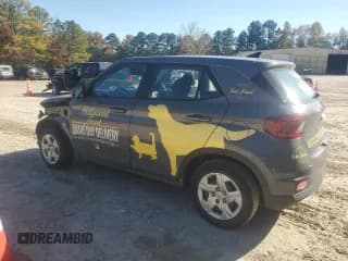 ✅ 2020 Hyundai Venue SE • VIN: KMHRB8A31LU033218 • Lot: 77127614. Listed on Copart with 116,368 mi. Free auction sales archive from the USA and detailed vehicle history report at DreamBid. Image 2.