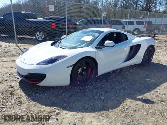 ✅ 2014 McLaren MP4-12C • VIN: SBM11BAA4EW003094 • Lot: 41627195. Listed on IAAI with 23,451 mi. Free auction sales archive from the USA and detailed vehicle history report at DreamBid. Image 20.