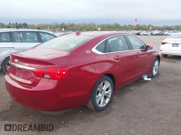 ✅ 2014 Chevrolet Impala LT • VIN: 2G1115SL1E9120563 • Lot: 43539159. Wystawiony na IAAI z przebiegiem 268 932 mil. Bezpłatny archiwum sprzedaży aukcyjnych z USA i szczegółowy raport historii pojazdu na DreamBid. Zdjęcie 4.