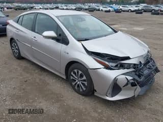 ✅ 2022 Toyota Prius XLE • VIN: JTDKAMFP1N3207827 • Lot: 43683243. Wystawiony na IAAI z przebiegiem 115 207 mil. Bezpłatny archiwum sprzedaży aukcyjnych z USA i szczegółowy raport historii pojazdu na DreamBid. Zdjęcie 1.