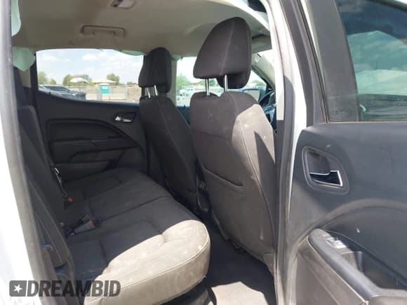 ✅ 2020 GMC Canyon 2WD SLE • VIN: 1GTG5CEN5L1223297 • Лот: 42806221. Опубликован ранее на IAAI с пробегом 120 403 миль. Бесплатный доступ к архиву аукционных продаж из США и подробный отчёт об истории автомобиля на DreamBid. Изображение 8.