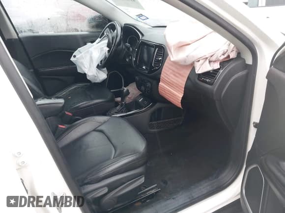 ✅ 2020 Jeep Compass Limited • VIN: 3C4NJCCB9LT179695 • Lot: 42474083. Listed on IAAI with 108,843 mi. Free auction sales archive from the USA and detailed vehicle history report at DreamBid. Image 5.