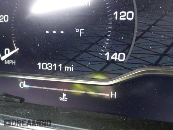 ✅ 2025 GMC Sierra 1500 AT4 • VIN: 1GTUUEELXSZ185307 • Лот: 42321389. Опубликован ранее на IAAI с пробегом 10 311 миль. Бесплатный доступ к архиву аукционных продаж из США и подробный отчёт об истории автомобиля на DreamBid. Изображение 15.