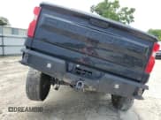 ✅ 2021 Chevrolet Silverado 1500 LT Trail Boss • VIN: 1GCPYFED9MZ123044 • Lot: 64438754. Wystawiony na Copart z przebiegiem 69 978 mil. Bezpłatny archiwum sprzedaży aukcyjnych z USA i szczegółowy raport historii pojazdu na DreamBid. Zdjęcie 6.