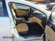 ✅ 2013 Hyundai Sonata SE • VIN: 5NPEC4ACXDH669107 • Lot: 43458734. Wystawiony na IAAI z przebiegiem 164 413 mil. Bezpłatny archiwum sprzedaży aukcyjnych z USA i szczegółowy raport historii pojazdu na DreamBid. Zdjęcie 5.