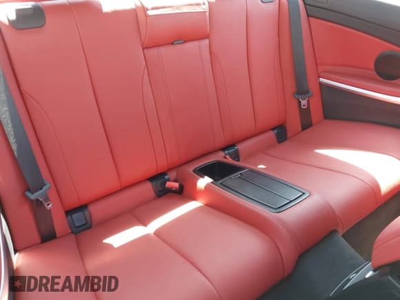 ✅ 2015 BMW 4 Series 428i • VIN: WBA3V7C52FP771779 • Лот: 41953647. Опубликован ранее на IAAI с пробегом 66 003 миль. Бесплатный доступ к архиву аукционных продаж из США и подробный отчёт об истории автомобиля на DreamBid. Изображение 8.