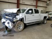 ✅ 2015 Chevrolet Silverado 2500HD LTZ • VIN: 1GC1KWEG4FF107162 • Лот: 93418935. Опубликован ранее на Copart с пробегом Не указан. Бесплатный доступ к архиву аукционных продаж из США и подробный отчёт об истории автомобиля на DreamBid. Изображение 1.