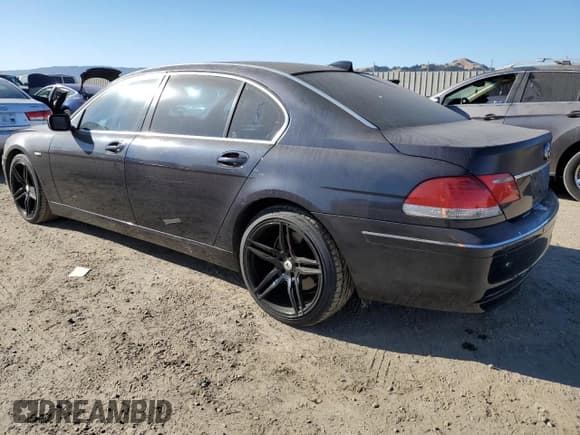 ✅ 2006 BMW 7 Series 750Li • VIN: WBAHN83526DT31834 • Lot: 77044234. Listed on Copart with 157,558 mi. Free auction sales archive from the USA and detailed vehicle history report at DreamBid. Image 2.
