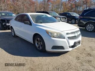 ✅ 2013 Chevrolet Malibu LS • VIN: 1G11B5SA5DF175616 • Лот: 43643244. Опубликован ранее на IAAI с пробегом 101 404 миль. Бесплатный доступ к архиву аукционных продаж из США и подробный отчёт об истории автомобиля на DreamBid. Изображение 1.