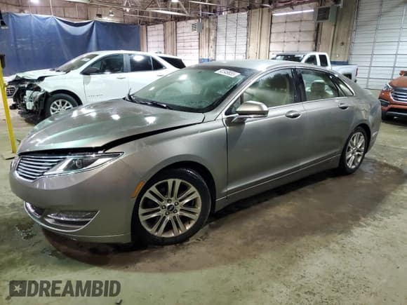 ✅ 2015 Lincoln MKZ • VIN: 3LN6L2J94FR612264 • Lot: 92349855. Wystawiony na Copart z przebiegiem 118 348 mil. Bezpłatny archiwum sprzedaży aukcyjnych z USA i szczegółowy raport historii pojazdu na DreamBid. Zdjęcie 1.