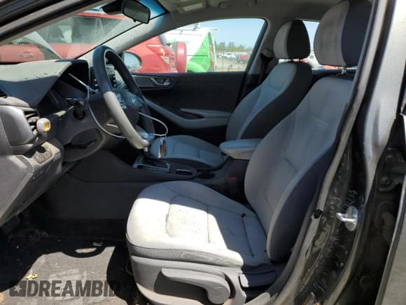 ✅ 2022 Hyundai Ioniq Blue • VIN: KMHC65LC7NU274788 • Lot: 61217164. Wystawiony na Copart z przebiegiem 75 317 mil. Bezpłatny archiwum sprzedaży aukcyjnych z USA i szczegółowy raport historii pojazdu na DreamBid. Zdjęcie 7.