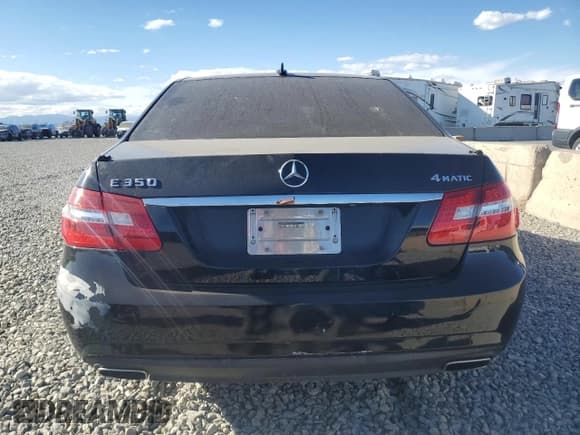 ✅ 2010 Mercedes-Benz E 350 Sport • VIN: WDDHF8HB1AA074521 • Lot: 93325365. Listed on Copart with 154,827 mi. Free auction sales archive from the USA and detailed vehicle history report at DreamBid. Image 6.