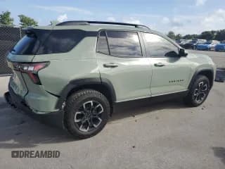 ✅ 2025 Chevrolet Equinox FWD ACTIV • VIN: 3GNAXKEG4SL260576 • Lot: 82322745. Wystawiony na Copart z przebiegiem 15 501 mil. Bezpłatny archiwum sprzedaży aukcyjnych z USA i szczegółowy raport historii pojazdu na DreamBid. Zdjęcie 3.