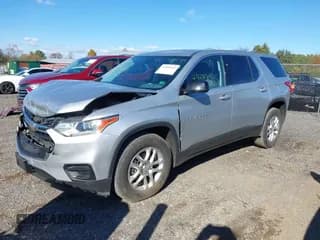✅ 2018 Chevrolet Traverse LS • VIN: 1GNERFKW4JJ261313 • Lot: 43489045. Wystawiony na IAAI z przebiegiem 65 355 mil. Bezpłatny archiwum sprzedaży aukcyjnych z USA i szczegółowy raport historii pojazdu na DreamBid. Zdjęcie 2.