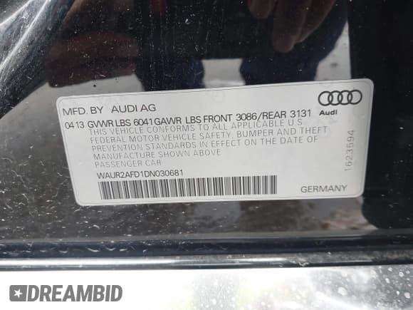✅ 2013 Audi A8 4.0L • VIN: WAUR2AFD1DN030681 • Lot: 41539990. Wystawiony na IAAI z przebiegiem Nie podano. Bezpłatny archiwum sprzedaży aukcyjnych z USA i szczegółowy raport historii pojazdu na DreamBid. Zdjęcie 9.