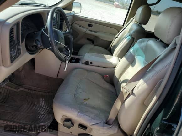 2002 Chevrolet Tahoe LS с VIN 1GNEC13Z92R195793, выставлен на аукционе Copart как лот 86814955 с пробегом 219 576 миль миль и Списание • Salvage title. История ставок и продаж доступна на DreamBid. Изображение 7.