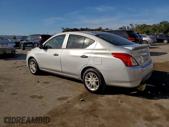 ✅ 2015 Nissan Versa S Plus • VIN: 3N1CN7AP1FL913769 • Lot: 95644535. Listed on Copart with 94,754 mi. Free auction sales archive from the USA and detailed vehicle history report at DreamBid. Image 2.