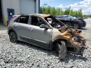 ✅ 2023 Kia Niro Wind • VIN: KNDCR3L16P5053307 • Лот: 58466774. Опубликован ранее на Copart с пробегом Не указан. Бесплатный доступ к архиву аукционных продаж из США и подробный отчёт об истории автомобиля на DreamBid. Изображение 4.