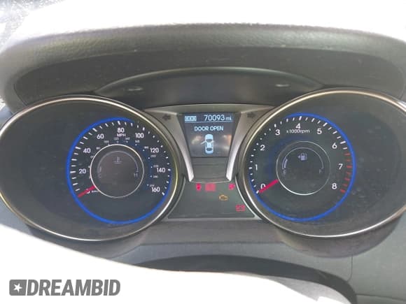 ✅ 2013 Hyundai Genesis Coupe Premium • VIN: KMHHT6KD6DU105648 • Lot: 43496067. Listed on IAAI with 70,093 mi. Free auction sales archive from the USA and detailed vehicle history report at DreamBid. Image 7.