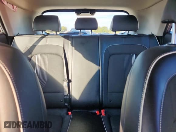 ✅ 2022 Hyundai Venue Limited • VIN: KMHRC8A39NU172836 • Лот: 90519175. Опубликован ранее на Copart с пробегом 34 818 миль. Бесплатный доступ к архиву аукционных продаж из США и подробный отчёт об истории автомобиля на DreamBid. Изображение 10.