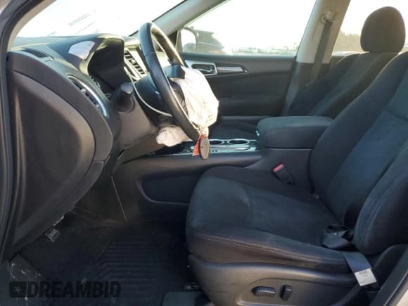 ✅ 2016 Nissan Pathfinder SV • VIN: 5N1AR2MN1GC639682 • Lot: 82646335. Listed on Copart with 112,348 mi. Free auction sales archive from the USA and detailed vehicle history report at DreamBid. Image 7.