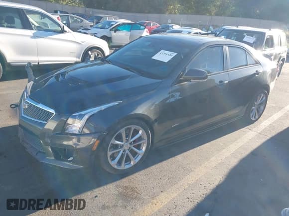 ✅ 2016 Cadillac ATS-V • VIN: 1G6AN5RY2G0133402 • Лот: 43294520. Опубликован ранее на IAAI с пробегом 84 455 миль. Бесплатный доступ к архиву аукционных продаж из США и подробный отчёт об истории автомобиля на DreamBid. Изображение 17.