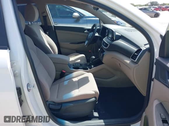 2019 Hyundai Tucson Value с VIN KM8J33A49KU940769, выставлен на аукционе IAAI как лот 42539018 с пробегом 62 648 миль миль и . История ставок и продаж доступна на DreamBid. Изображение 5.